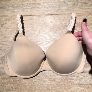 Natori lightly padded bra